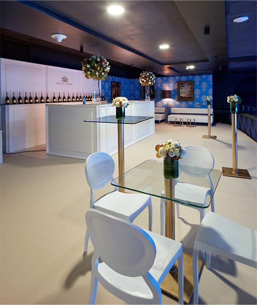 mobilsofa-boutique-baroque-6-min