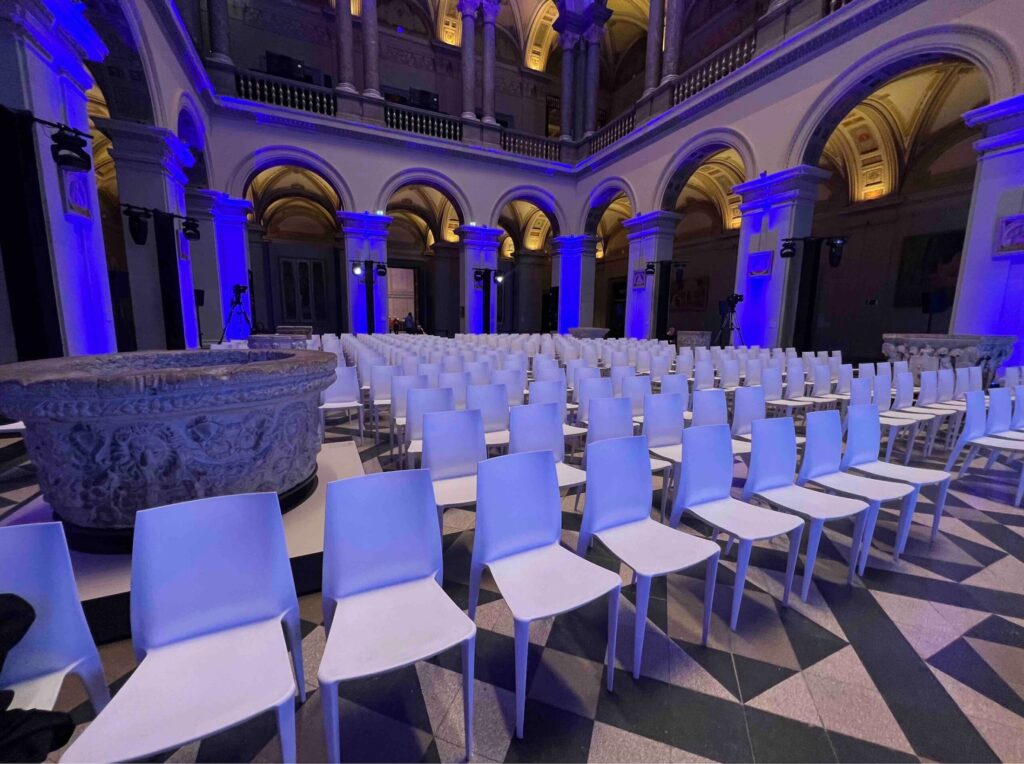 mobilsofa-company-top-img-min