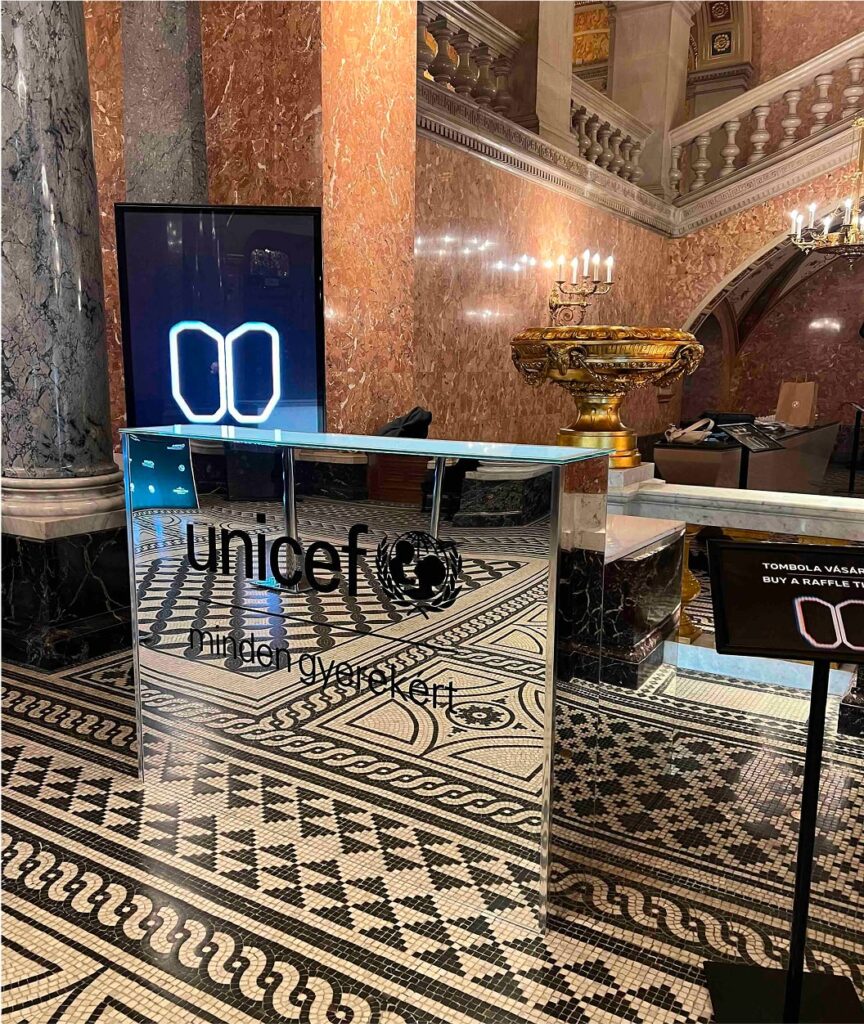 mobilsofa-metallic-15-min